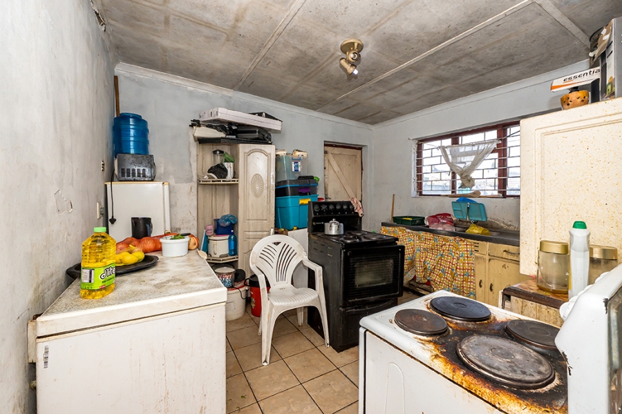 4 Bedroom Property for Sale in Lansdowne Western Cape